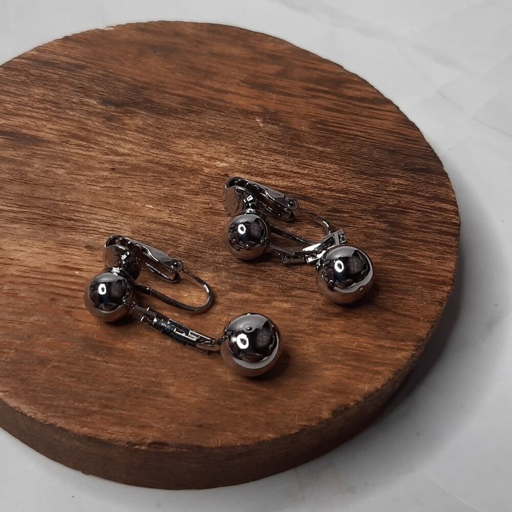 Silver Tone Ball & Chain Dangle Earrings Clip Backs